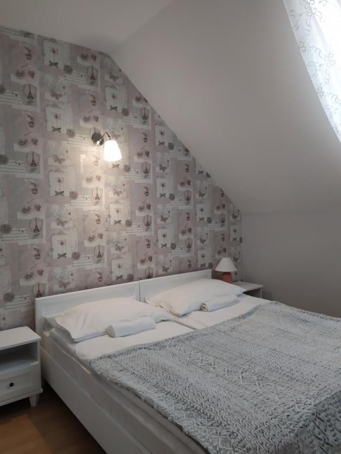 Gyula Panzio Hotel Buitenkant foto