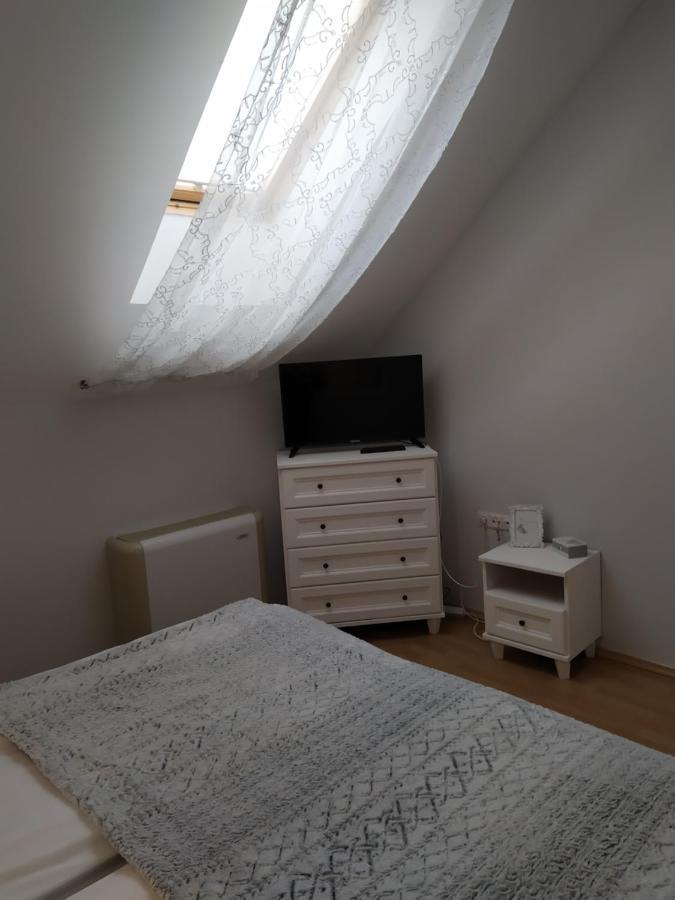 Gyula Panzio Hotel Buitenkant foto