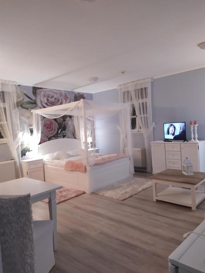 Gyula Panzio Hotel Buitenkant foto